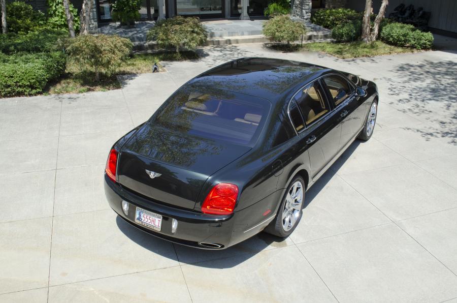  Bentley Continental Flying Spur 2006 года  (фото 9 из 10)